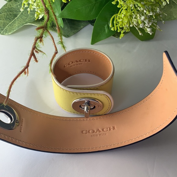 ❤️❤️❤️Coach blue leather bracelet ❤️❤️❤️ - Picture 5 of 9